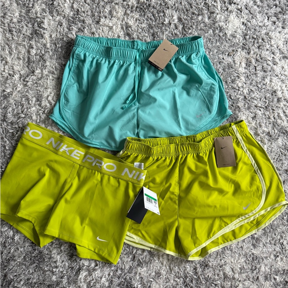 Nike Pro and Running Shorts Set XL NEW 3 Pairs Women’s